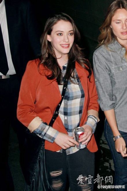 性感美妞 Max (Kat Dennings )~《<em>破产姐妹</em>》第